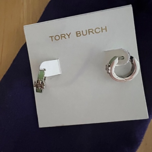 TORY BURCH ....HUGGIE EARRINGS - Picture 1 of 2